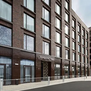 Отель Hampton By Hilton Docklands, Лондон
